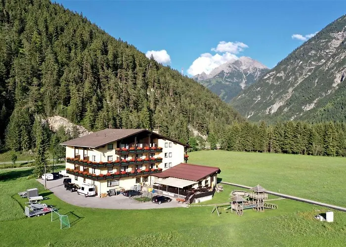 Schoenauer Hof Bach (Tyrol)