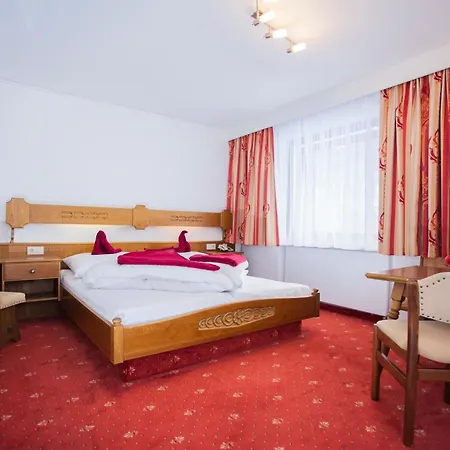 Hotel Schonauer Hof Bach (Tyrol)
