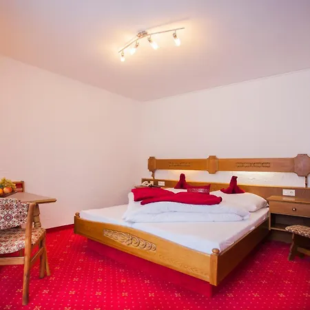 Hotel Schonauer Hof Bach (Tyrol)