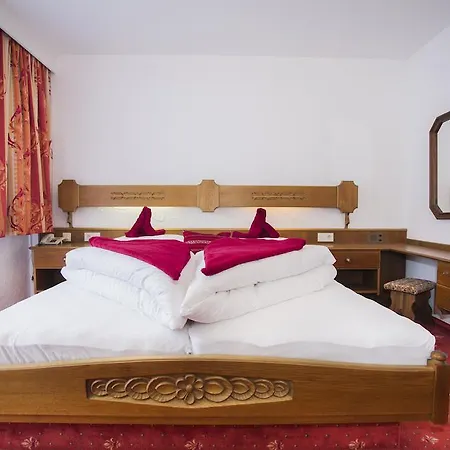 Hotel Schonauer Hof Bach (Tyrol)